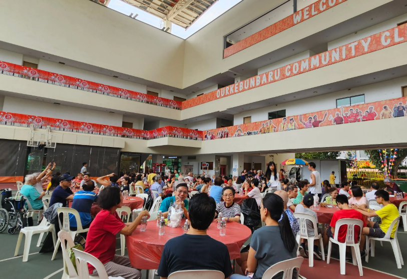 Mayflower Gardens RN Durian Party brought over 200 residents together to savour fresh durians and celebrate the fruit season.